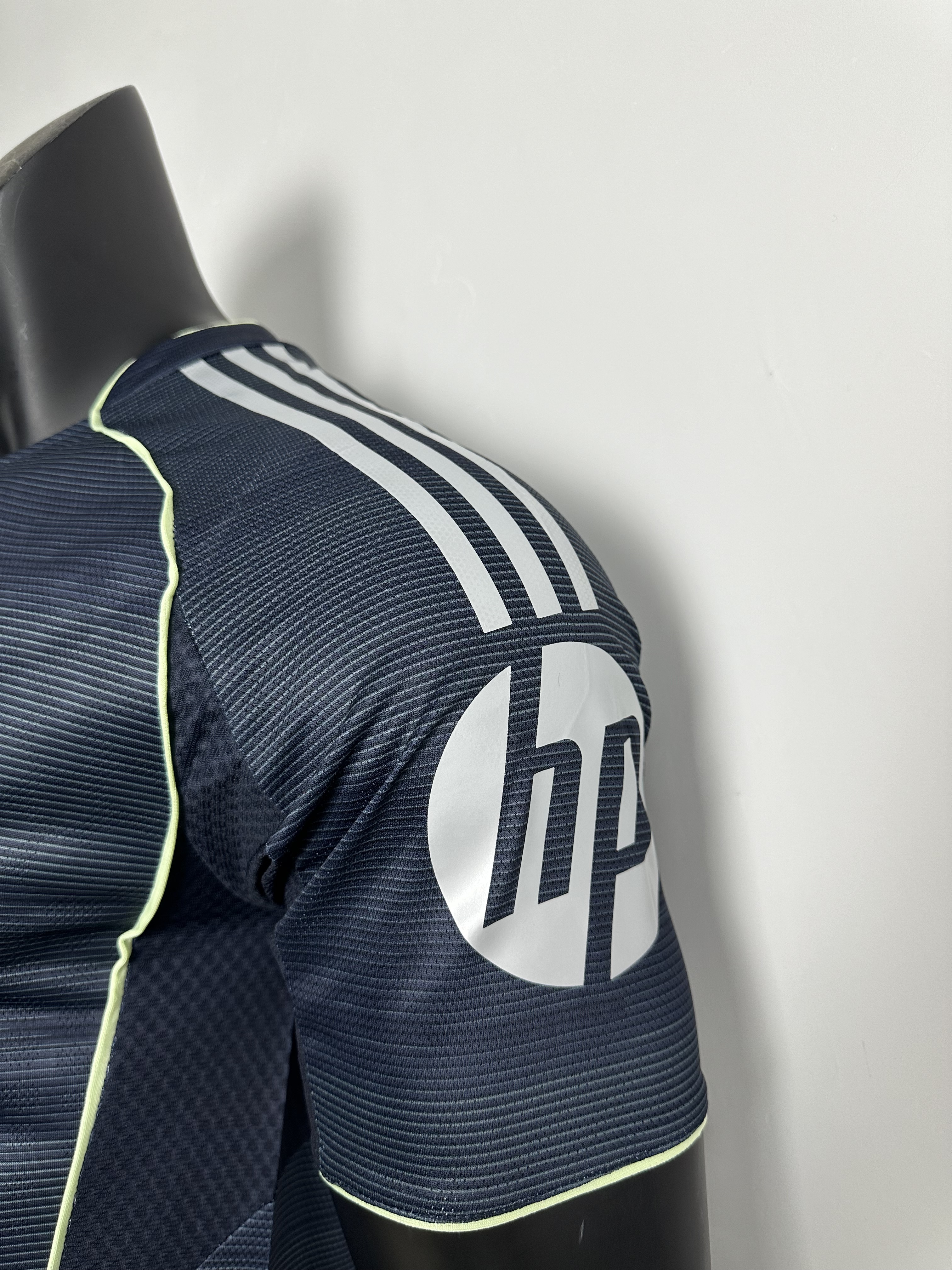 Camiseta Real Madrid Visitante 25/26