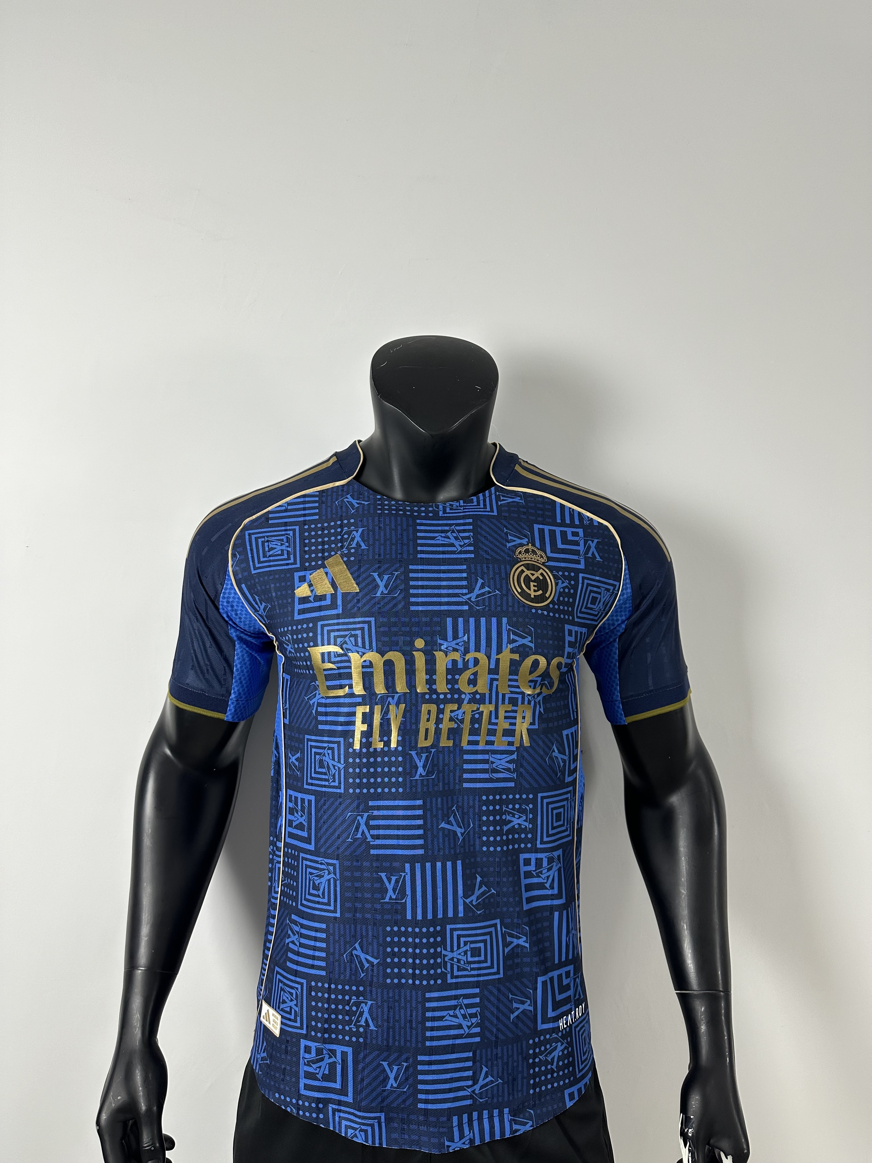 Camiseta Real Madrid CF Version LV