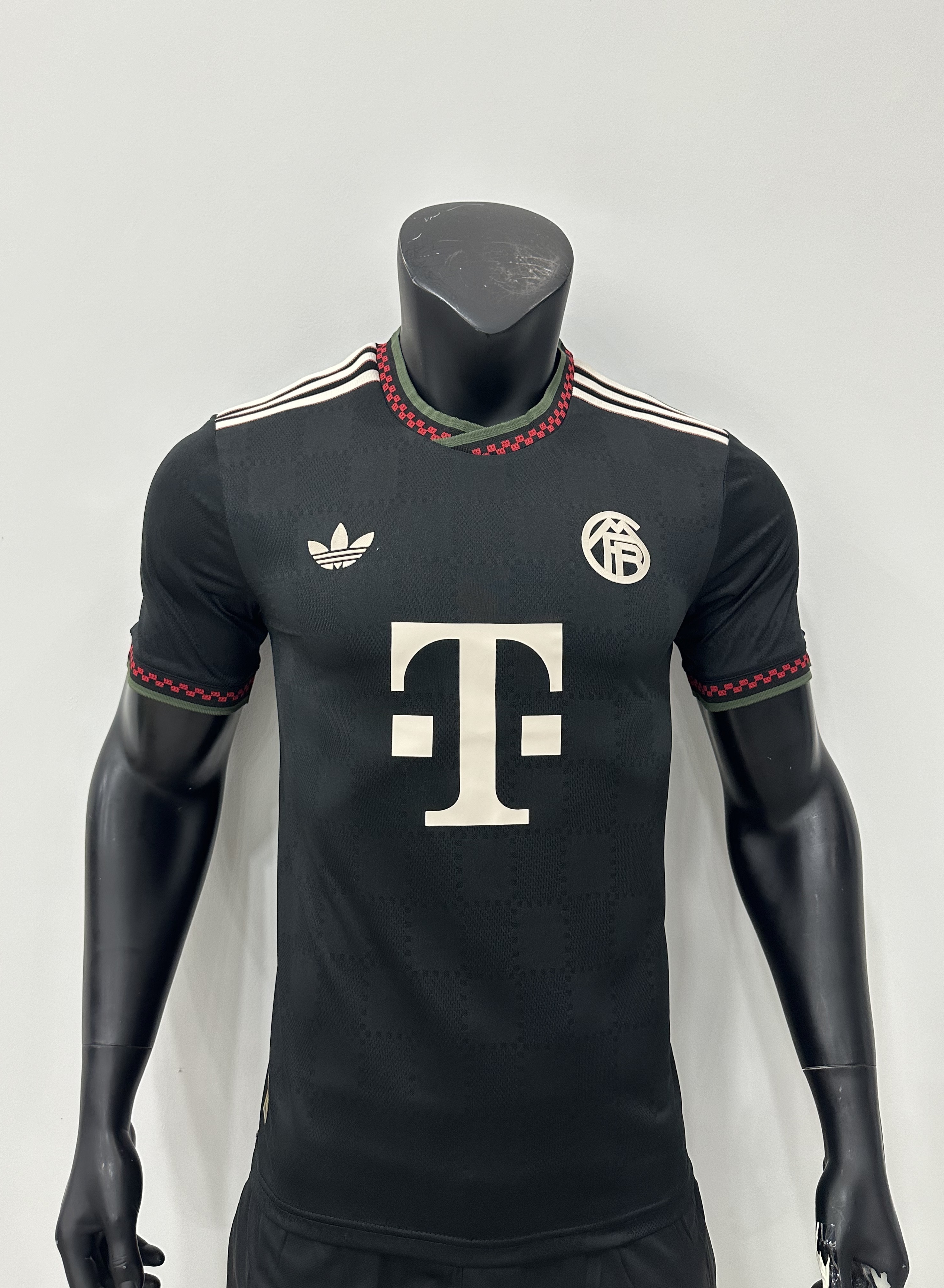 Camiseta Bayern Munchen CF Version UCL  25/26