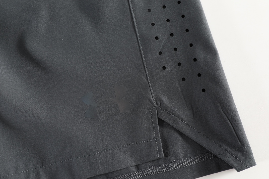 Pantaloneta Under Armour UA #UA6005