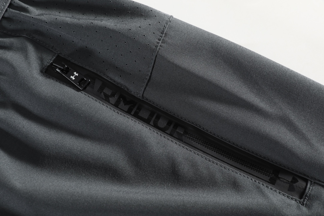 Pantaloneta Under Armour UA #UA6005