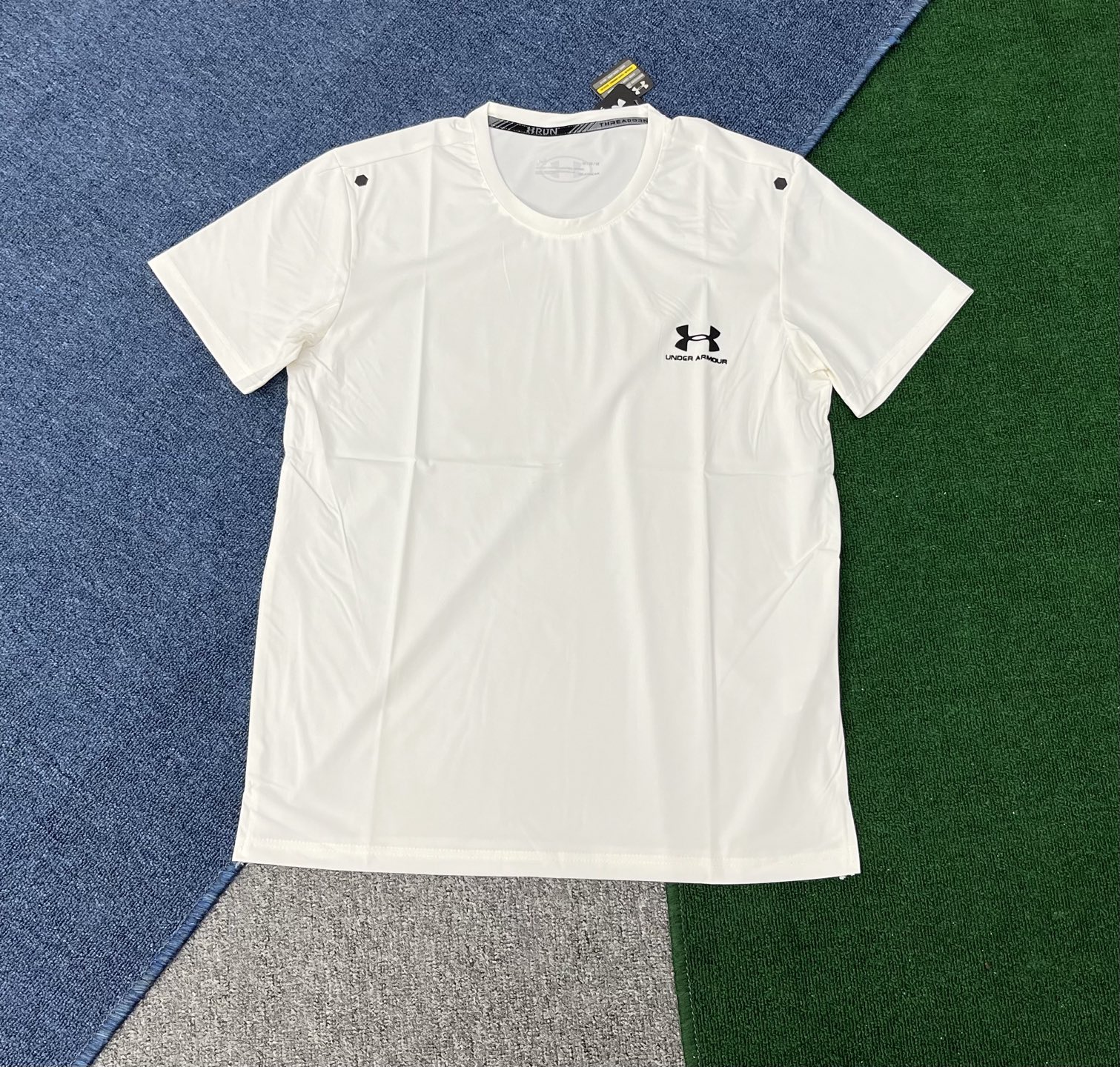 Camiseta Deportiva Under Armour UA  #UA1335