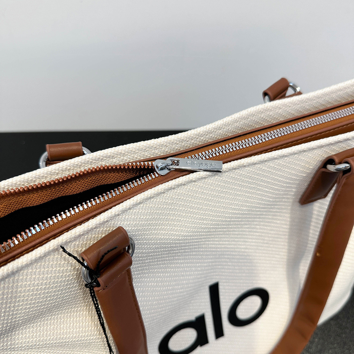 Bolso ALO YOGA #002 (Replica 1.1)