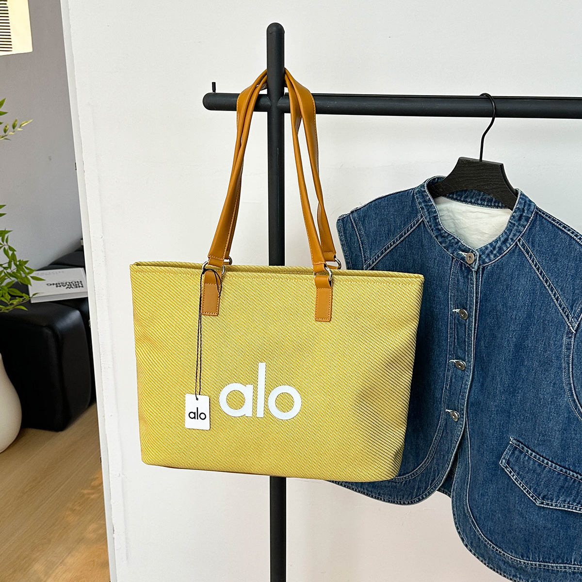 Bolso ALO YOGA #002 (Replica 1.1)