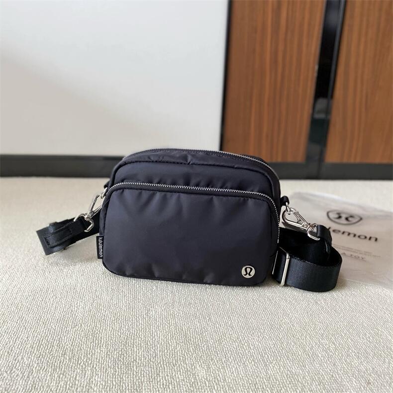 Bolso LULULEMON #008 ( Replica 1.1)