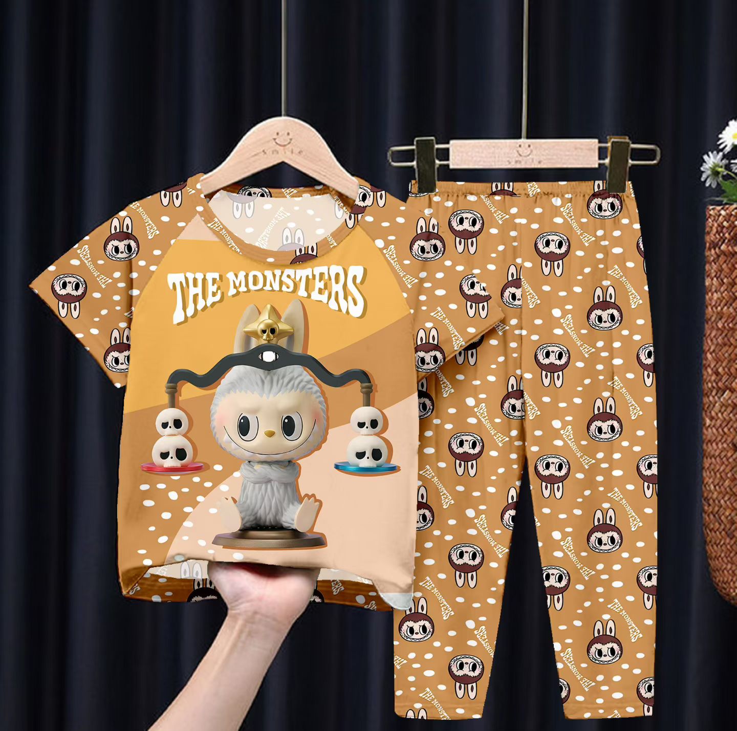 Pijama Temática Niños y Niñas (LABUBU) (2 pcs) Talla 8-18