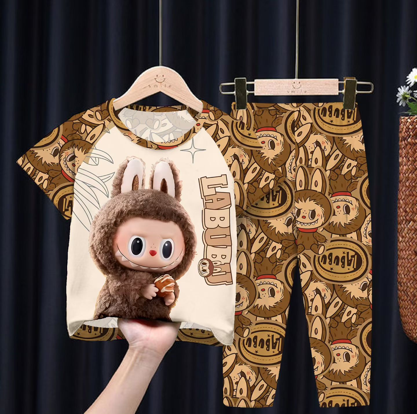 Pijama Temática Niños y Niñas (LABUBU) (2 pcs) Talla 8-18