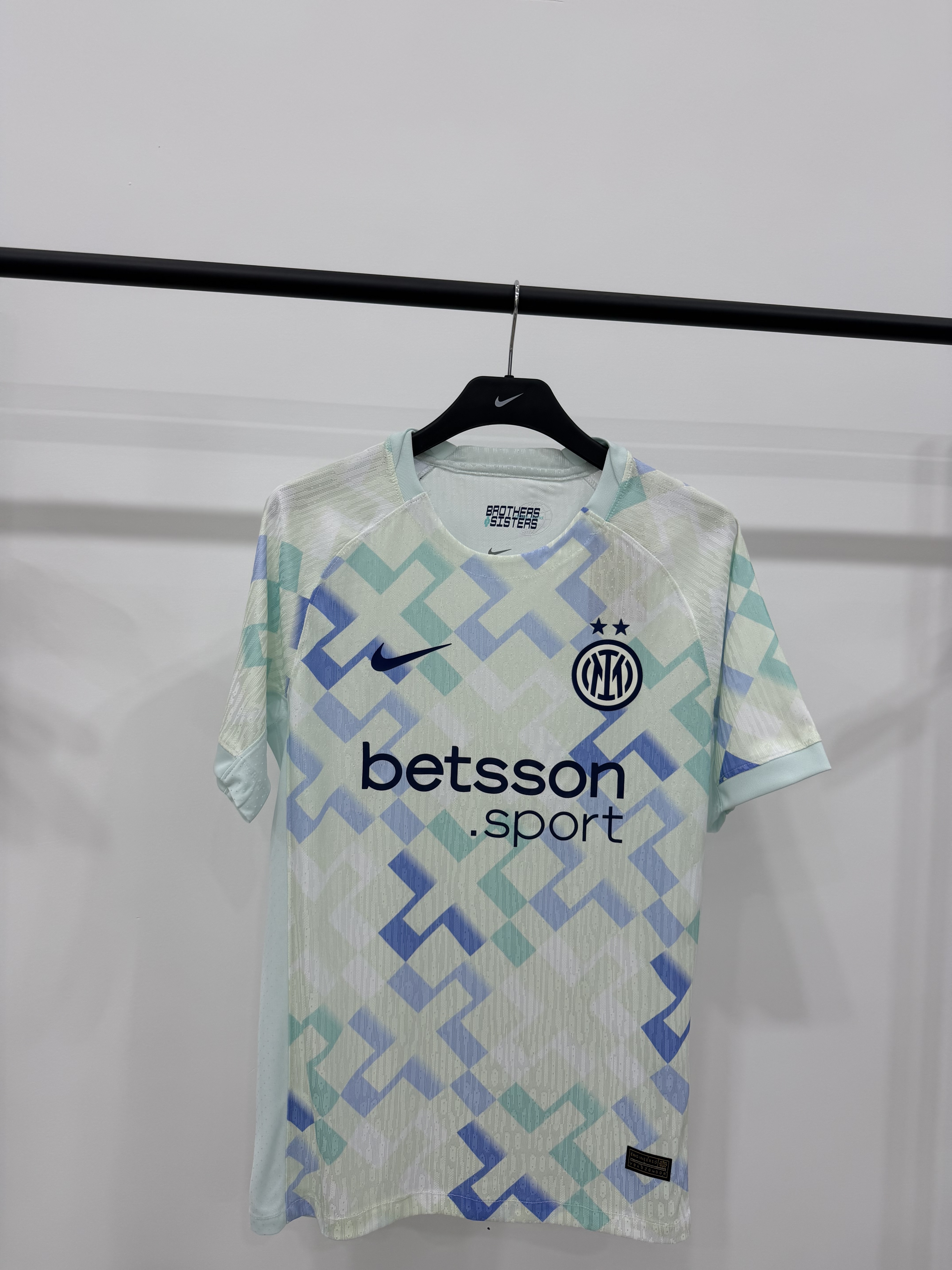 Inter